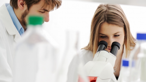 Pesquisa cl&iacute;nica no Brasil segue sem lei de regulamenta&ccedil;&atilde;o