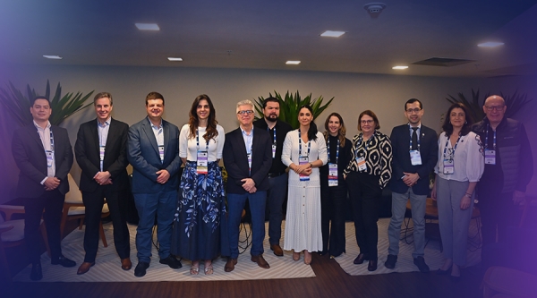 Protagonismo feminino, inova&ccedil;&atilde;o, encontro da ALAS e mais lan&ccedil;amentos