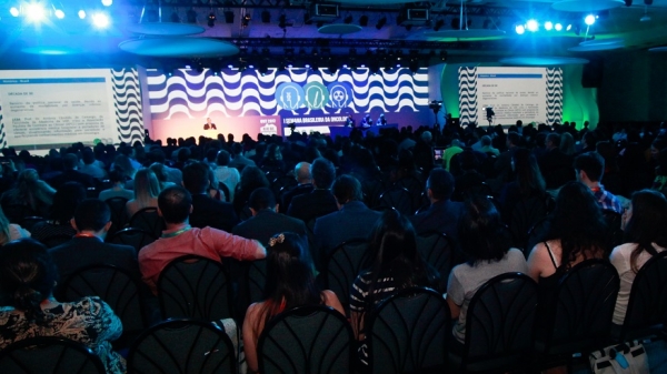 Abertura da I Semana da Oncologia coroa uni&atilde;o dos especialistas