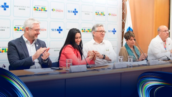 Governo lan&ccedil;a portaria de assist&ecirc;ncia farmacol&oacute;gica em oncologia no SUS