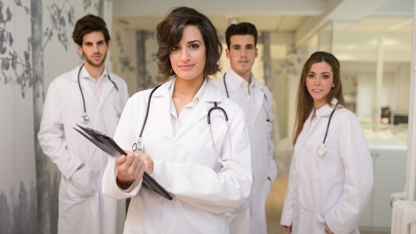 Oncologia Cl&iacute;nica &eacute; uma das especialidades que mais crescem no pa&iacute;s